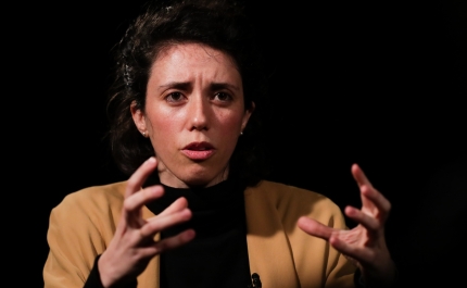 Catarina Vasconcelos prepara novo filme intitulado «Pintura Inacabada»