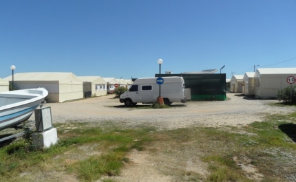 Faro aprova proposta para desocupar campismo mas apenas quando obras puderem avançar