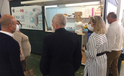 Vacinação, enfermeiros, produção de citrinos e comboios marcam jornada de João Dias no Algarve