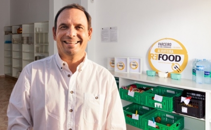 Entrevista | Paulo Agualusa, coordenador da Refood Albufeira