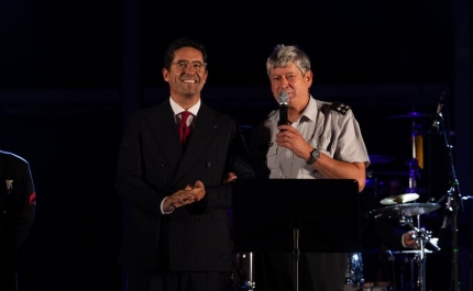 ALBUFEIRA APLAUDIU A ORQUESTRA LIGEIRA DO EXÉRCITO