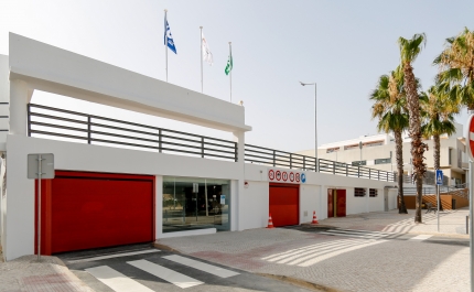 CLIENTES DO COMÉRCIO LOCAL EM LOULÉ VÃO TER UMA HORA DE ESTACIONAMENTO GRATUITO