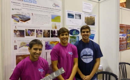 Alunos e professor da Escola Secundária de Loulé galardoados com «Menção de Honra»