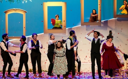 PEÇA INÉDITA SOBRE A MÃE SOBERANA ENCERROU COM GRANDE IMPACTO A TEMPORADA DO CINE-TEATRO LOULETANO