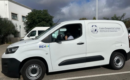 REN DOA VIATURA AO CENTRO PAROQUIAL DE CACHOPO PARA REFORÇAR APOIO SOCIAL