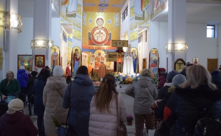 Ucrânia: Imagem de Nossa Senhora de Fátima inicia peregrinação em Lviv (c/vídeo)