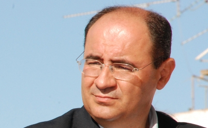 Faro em Haikou para reforçar laços 