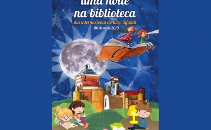 UMA NOITE NA BIBLIOTECA 
