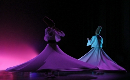 PRESTIGIADO FESTIVAL DE MÚSICA AL-MUTAMID COMEMORA 20 ANOS COM ESPETÁCULO ESPECIAL NO CINETEATRO LOULETANO