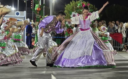 QUARTEIRA | Marcha da Rua do Outeiro no Desfile de S. João