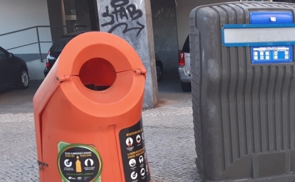 UNIÃO DAS FREGUESIAS DE FARO EM CONJUNTO COM A RECICLIMPA REFORÇAM REDE DE OLEÕES EM FARO