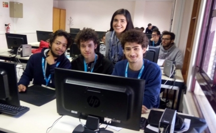 Alunos da Secundária de Loulé obtêm os primeiro e segundo lugares do concurso de programação Topas 2019