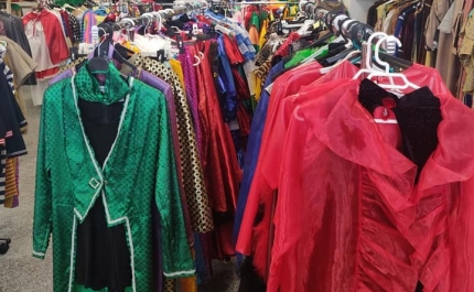 LOJA DO CARNAVAL DE LOULÉ VAI TER FATOS PARA ALUGAR
