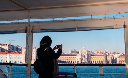 Covid-19: Dever geral de confinamento vai manter-se até à Pascoa