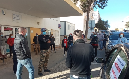 Utentes do Centro de Saúde de Almancil exigem mais e melhores cuidados de saúde