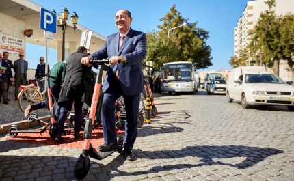 Faro tem rede de trotinetes elétricas e prevê lançar bicicletas partilhadas