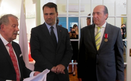 República da Polónia distingue Cônsul Honorário no Algarve, Elidérico Viegas, com a Medalha “BENE MERITO”