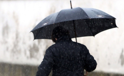 Onze distritos de Portugal continental sob aviso amarelo face à chuva e trovoada