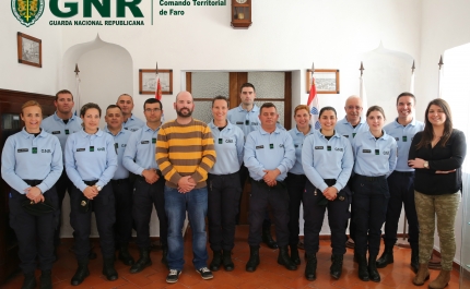 GNR de Faro forma 15 militares em língua gestual
