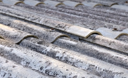 Escolas do concelho de Lagoa vão ficar livres de amianto