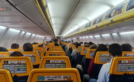 Passageiros nos aeroportos nacionais sobem 4,2% em outubro para 61 milhões