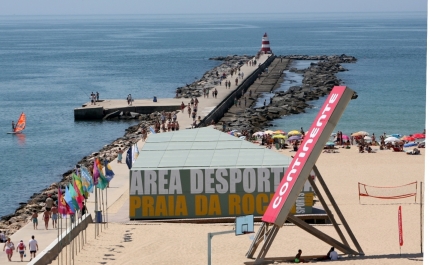 Área Desportiva da Praia da Rocha com atividades para todos os gostos