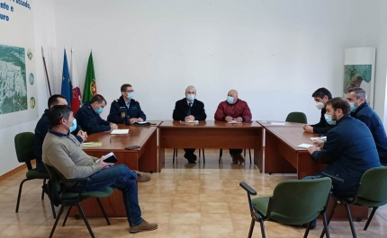 Autarquia promove construção da Aldeia Columbófila de Monte Gordo