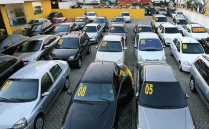 Vendedor passa a poder tratar de registo de propriedade automóvel