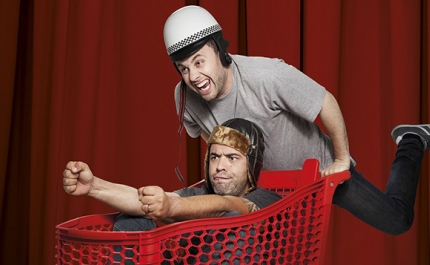 Continente Modelo de Silves e Portimão recebem tour Quim Roscas & Zeca Estacionâncio