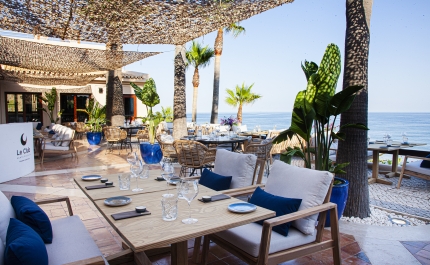 Le Club Sushi & Disco: O conceito de verão da praia de Santa Eulália