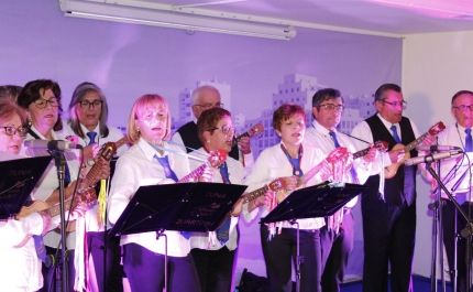 Quarteira celebra tradição de Janeiras e Charolas