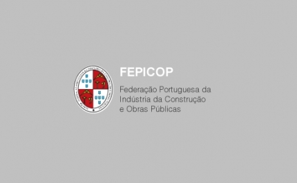 Construção inverte tendência após 13 anos de quebras