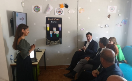 MOJU - Associação Movimento Juvenil em Olhão recebe visita dos serviços da Comissão Europeia
