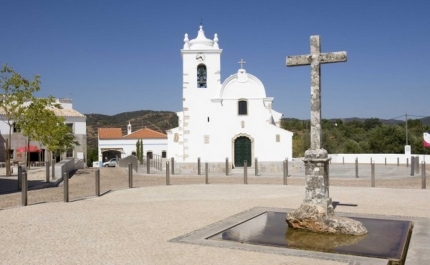 Festa dos Folares em Querença, 12 de Abril