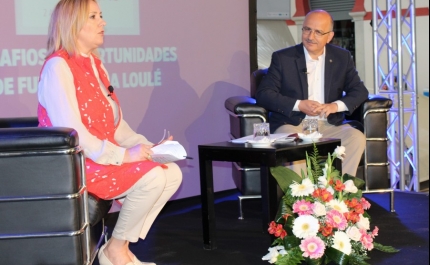 Fátima Campos Ferreira entrevista Presidente da Câmara Municipal de Loulé