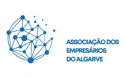 Sessão de Esclarecimento «Aceleradoras do Comércio Digital» em Quarteira
