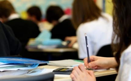 Covid-19: Morreu aluna do Agrupamento de Escolas Pinheiro e Rosa aos 18 anos