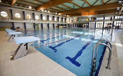  CDU contra o fecho das Piscinas Municipais de Faro 
