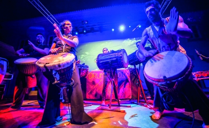 Sérgio Almeida e Vanessa Silvestre na Rubrica «Dos Sabores da Cultura» no Cine-Teatro Louletano