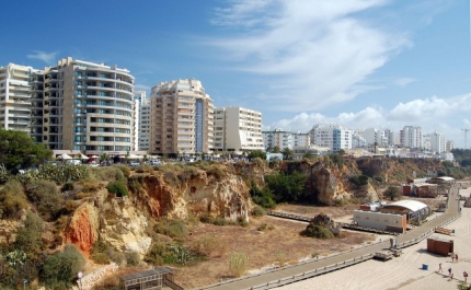 Britânicos «à pesca» de casas em Portugal graças ao Brexit 