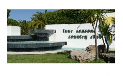 Four Seasons Country Club alvo de remodelação