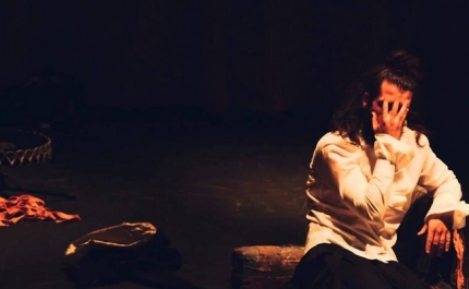 Companhia João Garcia Miguel apresenta peça «Hamlet Talvez» no Cine-Teatro Louletano