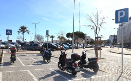Portimão reforça estacionamento para motociclos e motos, devolvendo os passeios aos peões