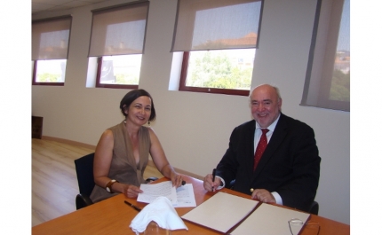 Protocolos com a Universidade do Algarve permitem estágios profissionais de economia e de psicologia 