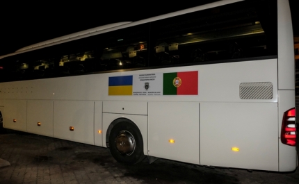 AUTOCARRO PARTE DE LOULÉ RUMO À POLÓNIA PARA AJUDAR E APOIAR REFUGIADOS DA GUERRA NA UCRÂNIA