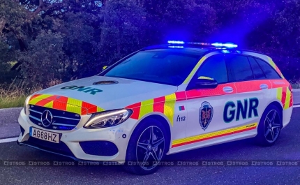 Viaturas operacionais da GNR com nova caracterização