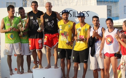 BRUNO XAVIER E ALEXANDRE OLIVEIRA VENCERAM 3º ETAPA DO CAMPEONATO NACIONAL DE FUTEVÓLEI 