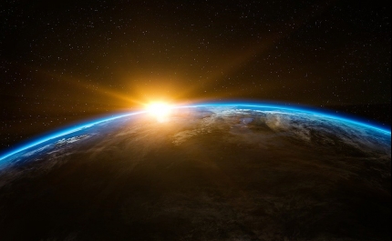 PRIMEIROS TURISTAS DA SPACEX JÁ INICIARAM VIAGEM