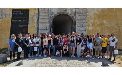 «Literacia mediática e da informação: Aprender a pensar criticamente»