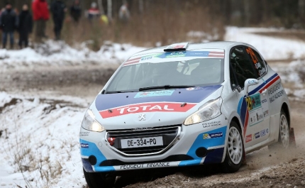 Algarvio Diogo Gago em estreia na Irlanda